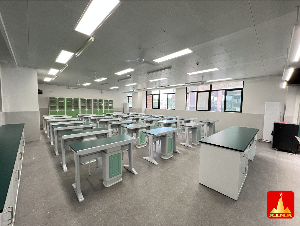 <a href='http://m.get-sharoushi.com/' target='1' style='font-size:14px; font-weight:bold; color:#0080ff;'>物理實驗室</a>