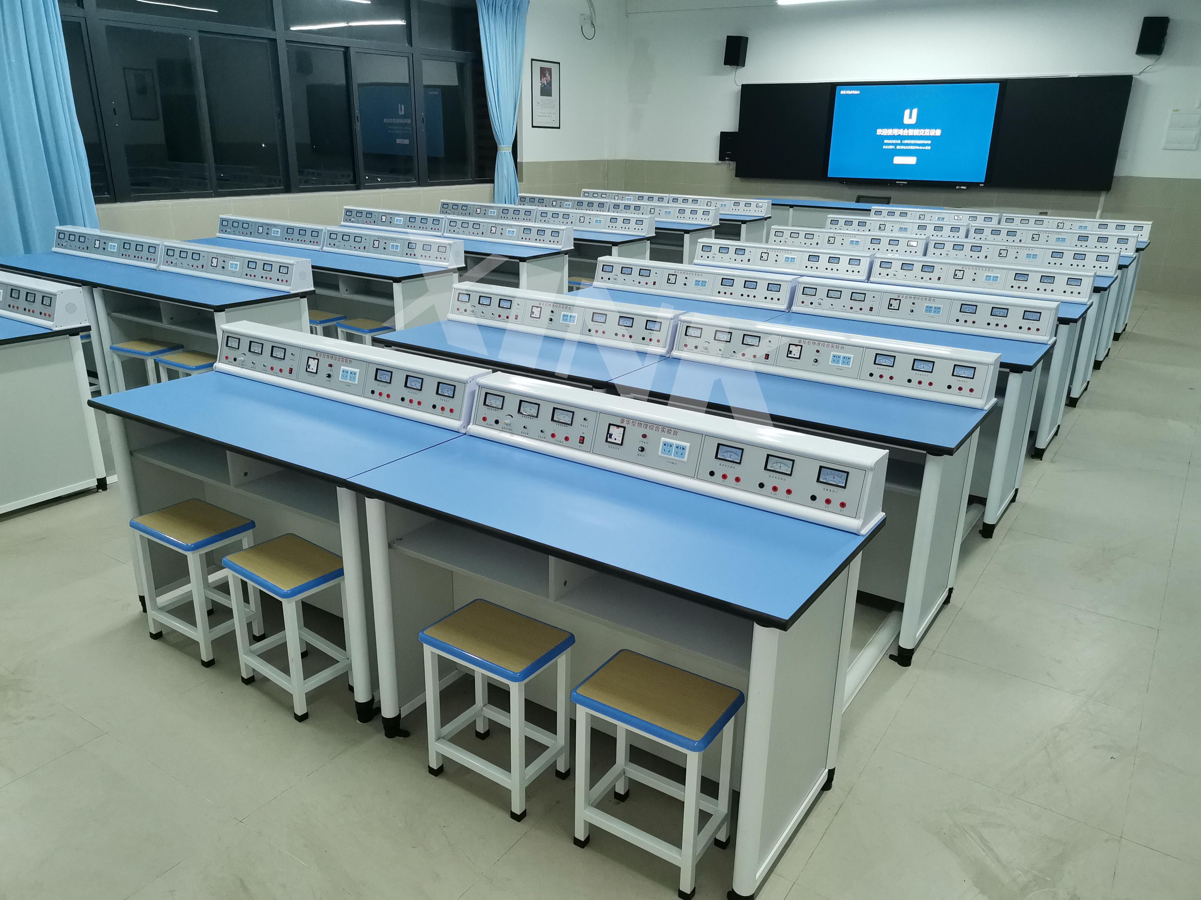 電學<a href='http://m.get-sharoushi.com/' target='1' style='font-size:14px; font-weight:bold; color:#0080ff;'>物理實驗室</a>