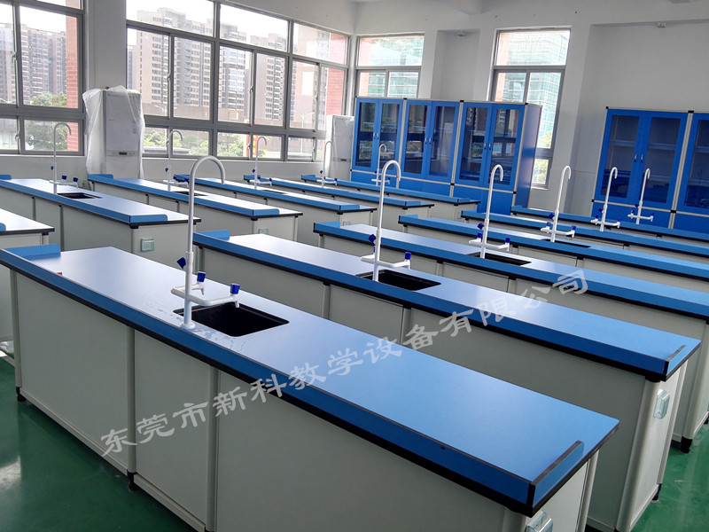 <a href='http://m.get-sharoushi.com/chanpin/53-1.html' target='1' style='font-size:18px; font-weight:bold; color:#000000;'>科學實驗室</a>廠家