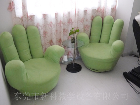 <a href='http://m.get-sharoushi.com' target='1' style='font-size:14px; font-weight:bold; color:#0080ff;'>心理咨詢室</a>建設的5大注意事項【京師博仁】