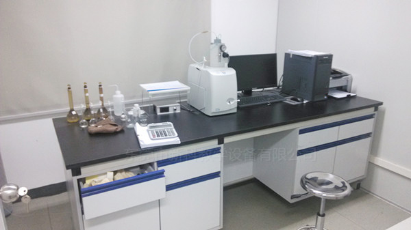 <a href='http://m.get-sharoushi.com/products/64-1.html' target='1' style='font-size:18px; font-weight:bold; color:#000000;'>實驗室邊臺</a>案例