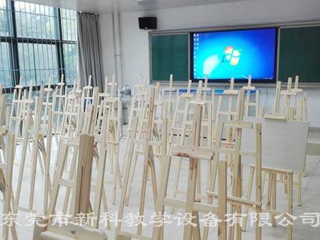 <a href='http://m.get-sharoushi.com/chanpin/56-1.html' target='1' style='font-size:18px; font-weight:bold; color:#000000;'>美術功能室</a>